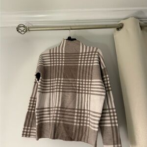 Max Studio Plaid Turtleneck Sweater - Brown and Cream